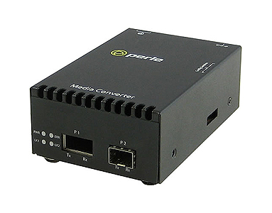 05060514 S-10G-XTS - 10 Gigabit Ethernet Stand-Alone Media Converter with one XFP slot (empty) and one SFP+ slot ( empty ). AC a by PERLE