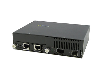 05071124 SMI-10G-XTSH - 10 Gigabit Ethernet IP-Managed Stand-Alone Media Converter with one XFP slot (empty) and one SFP+ slot ( by PERLE